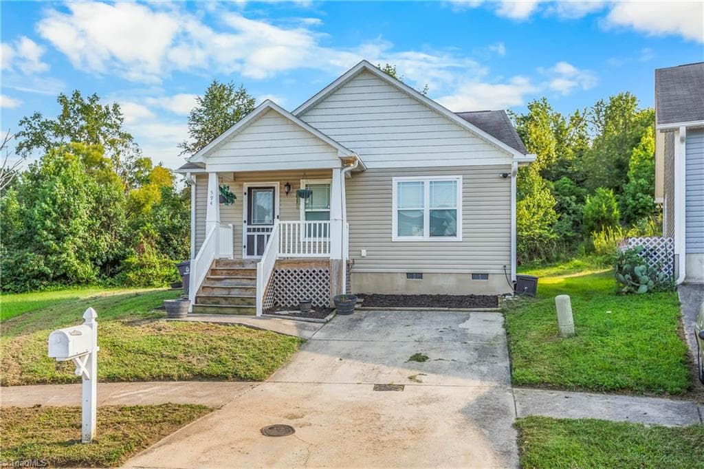 594 Denny Drive, Winston-Salem NC 27107