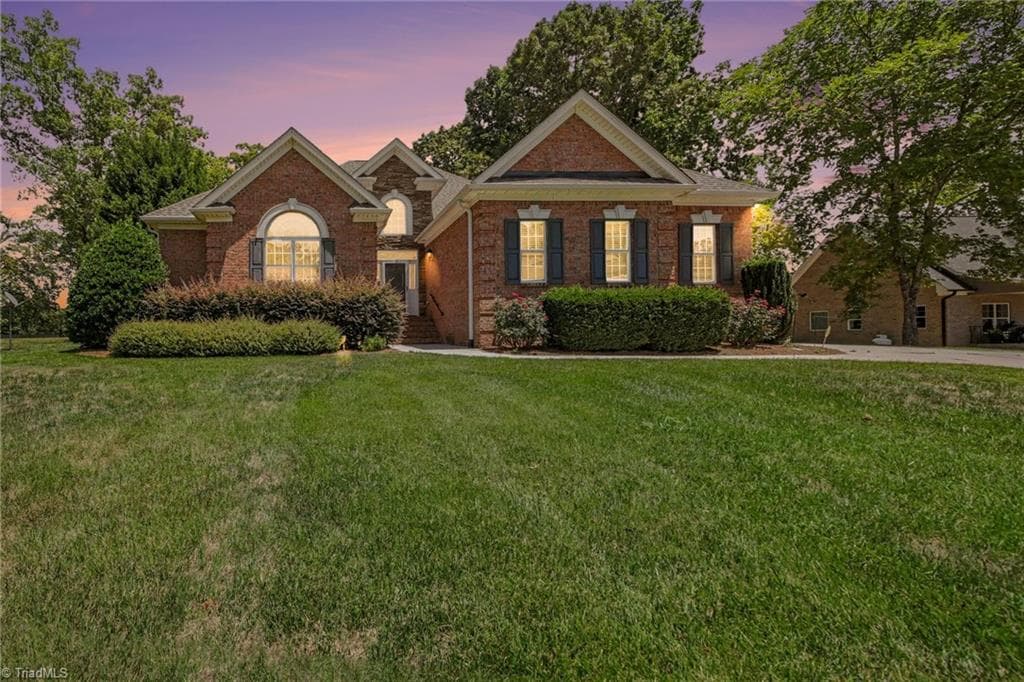 5337 Mckinney Court, Walkertown NC 27051