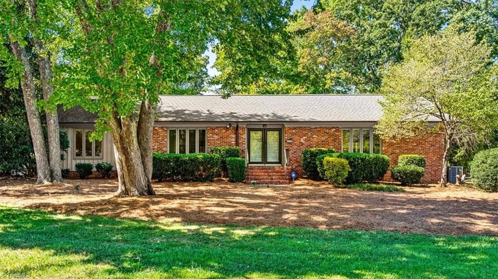 4020 Watauga Drive, Greensboro NC 27410