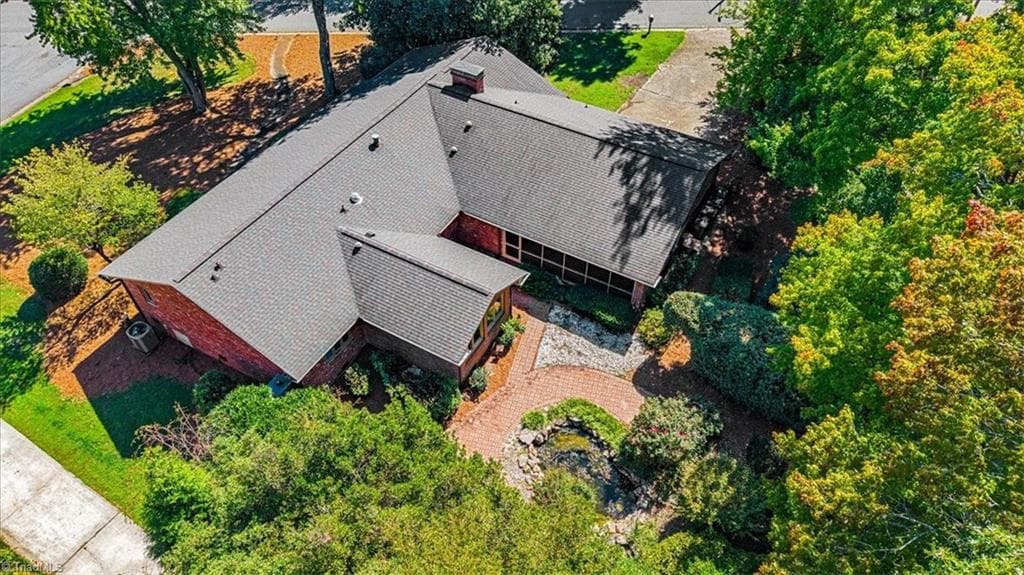 Stick/Site Built at 4020 Watauga Drive, Greensboro NC 27410, photo 41 of 48