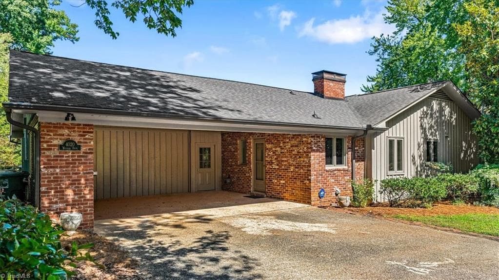 Stick/Site Built at 4020 Watauga Drive, Greensboro NC 27410, photo 39 of 48