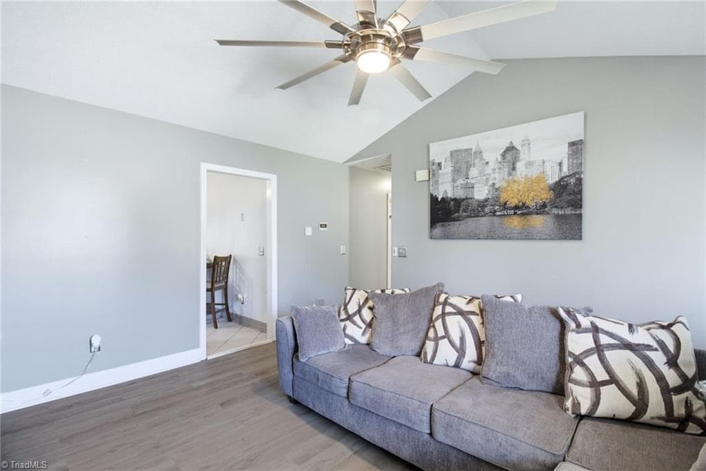 Stick/Site Built at 2922 Median Court, High Point NC 27260, photo 5 of 34