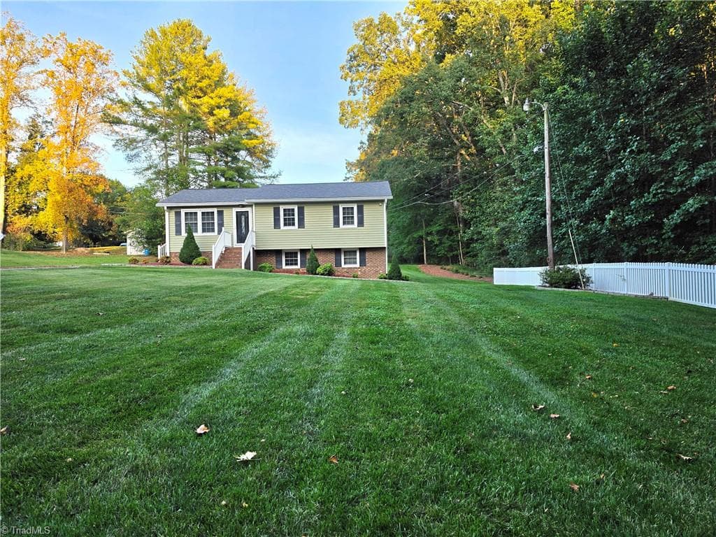 Stick/Site Built at 127 Miller Street, Mount Airy NC 27030, Mount Airy, photo 7 of 92