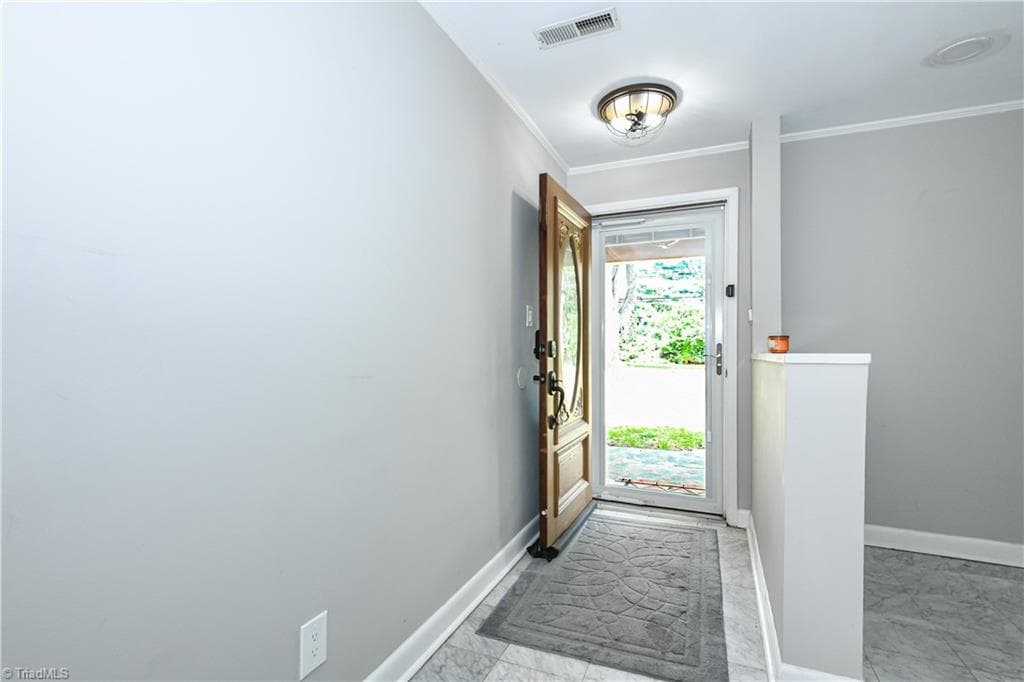 Stick/Site Built at 3917 W Friendly Avenue, Greensboro NC 27410, photo 6 of 49