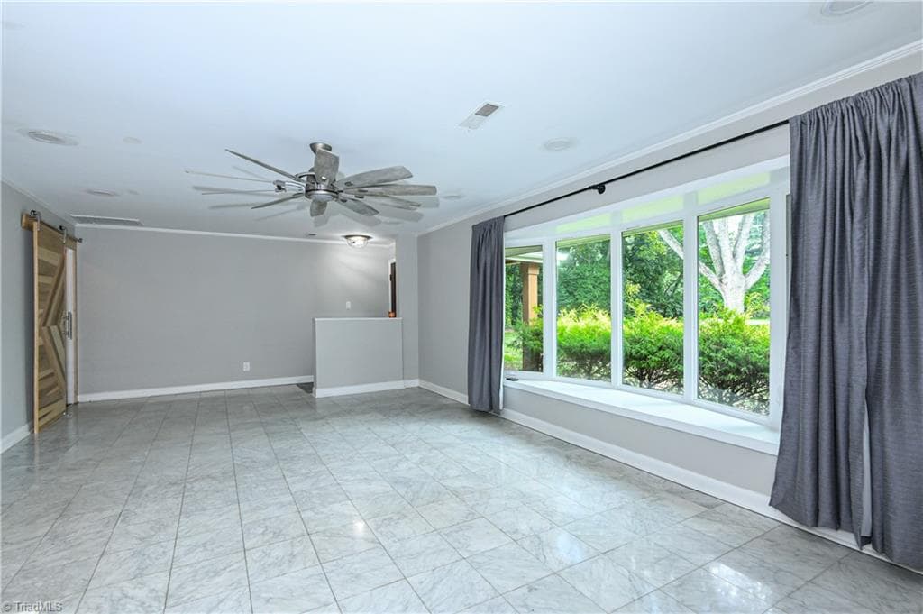 Stick/Site Built at 3917 W Friendly Avenue, Greensboro NC 27410, photo 9 of 49