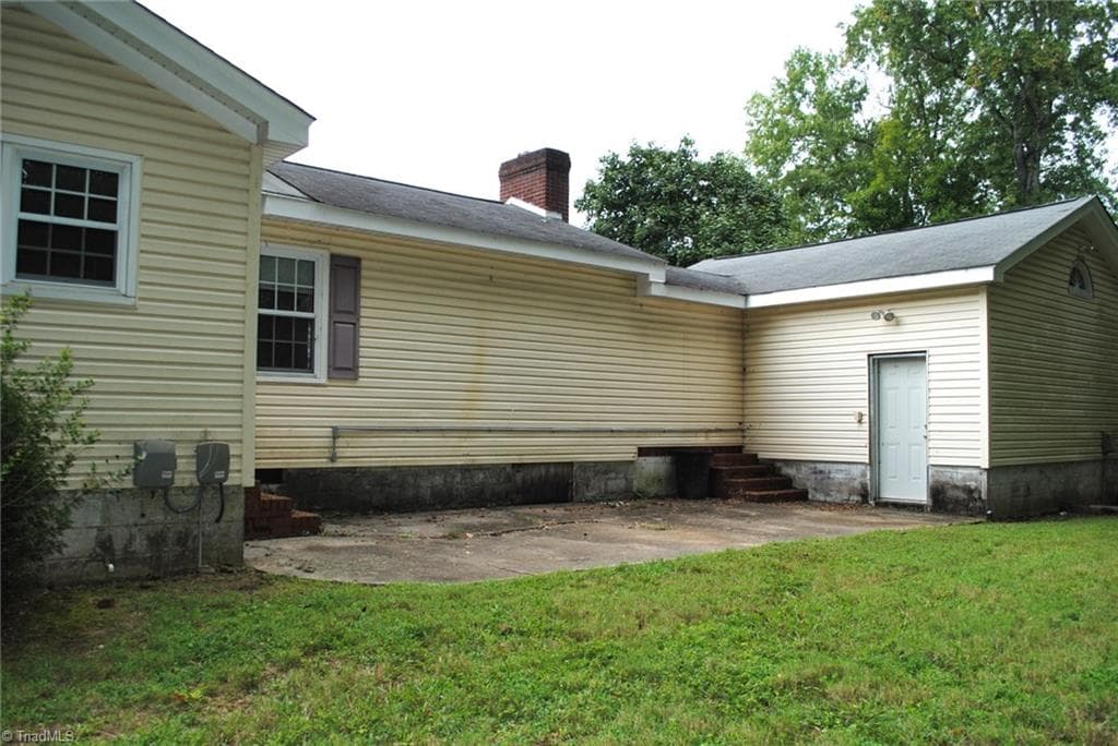 Office at 636 Statesville Boulevard, Salisbury NC 28144, Salisbury, photo 2 of 19