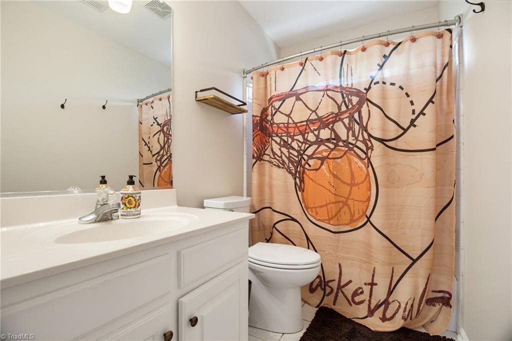 Stick/Site Built at 3607 Cardinal Ridge Drive, Greensboro NC 27410, photo 14 of 20