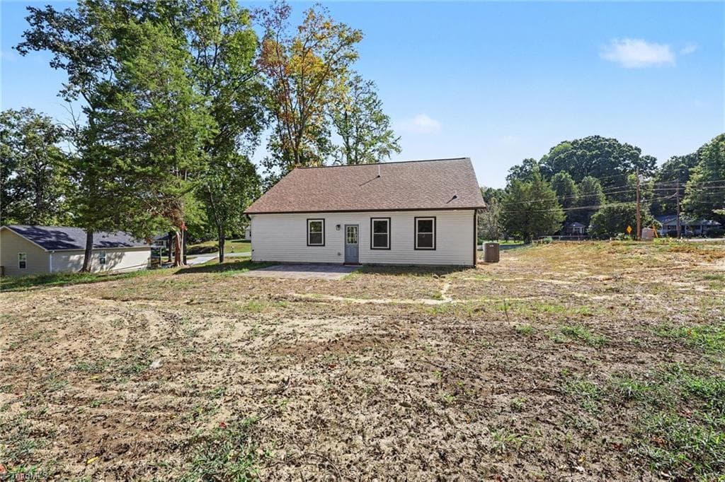 Stick/Site Built at 176 Old Fisher Ferry Road, Thomasville NC 27360, photo 27 of 27