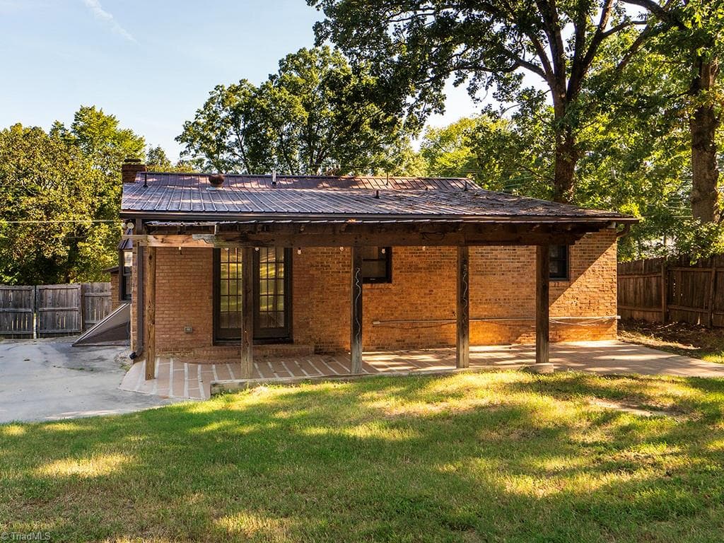 Stick/Site Built at 933 Graham Street, Burlington NC 27217, Burlington, photo 36 of 36