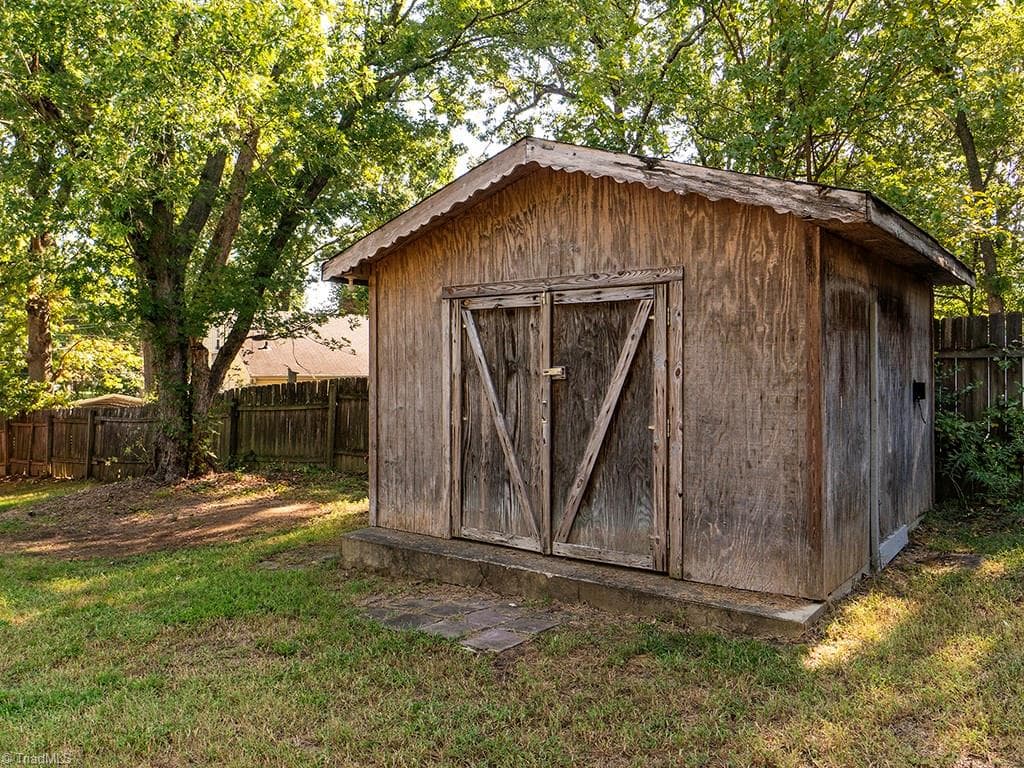 Stick/Site Built at 933 Graham Street, Burlington NC 27217, Burlington, photo 35 of 36