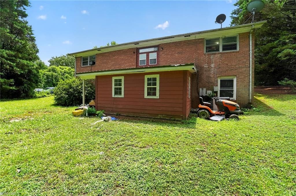 Stick/Site Built at 101 White Rock Road, Grover NC 28073, photo 3 of 21