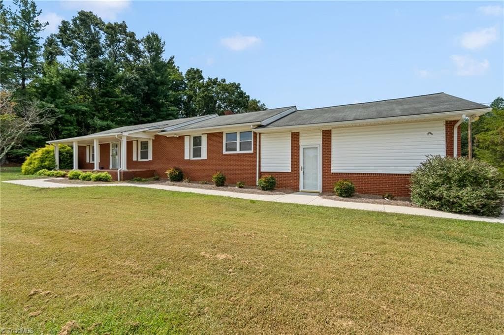 Stick/Site Built at 3827 NC Highway 772, Walnut Cove NC 27052, Walnut Cove, photo 2 of 46