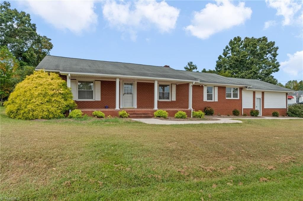 Stick/Site Built at 3827 NC Highway 772, Walnut Cove NC 27052, Walnut Cove, photo 3 of 46