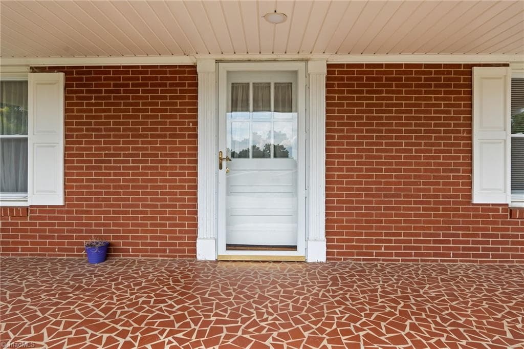 Stick/Site Built at 3827 NC Highway 772, Walnut Cove NC 27052, Walnut Cove, photo 5 of 46