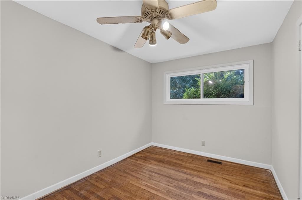 Stick/Site Built at 2104 Hiatt Street, Greensboro NC 27403, photo 13 of 22