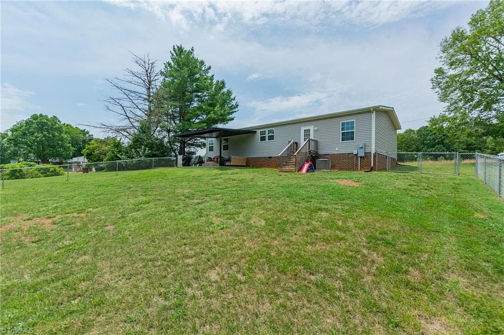 Manufactured Home at 220 Bluejay Road, Reidsville NC 27320, Reidsville, photo 71 of 80