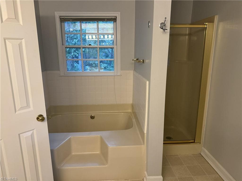 Stick/Site Built at 670 Alpine Road, Winston-Salem NC 27104, Winston-Salem, photo 8 of 12