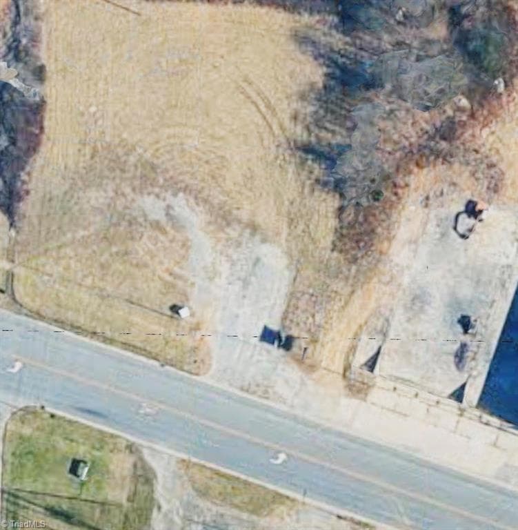 Remarks at 1521 Shelton Avenue, Statesville NC 28677, Statesville, photo 5 of 6