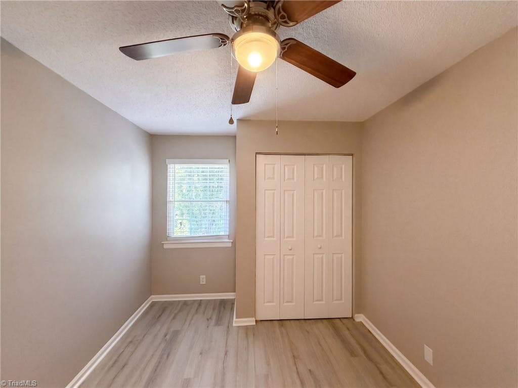 Stick/Site Built at 2219 Shadow Valley Road, High Point NC 27265, High Point, photo 5 of 32