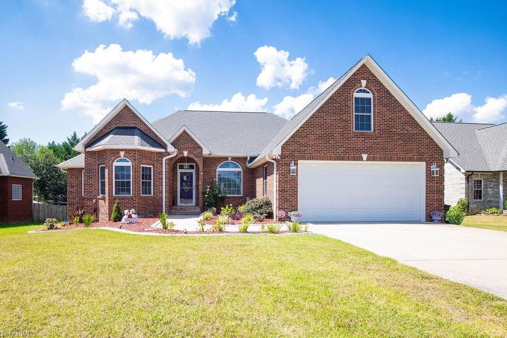 1003 Bradford Lane, Archdale NC 27263