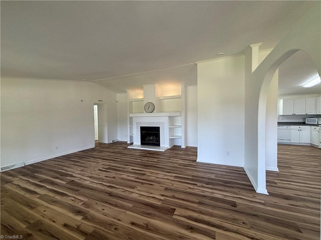 Manufactured Home at 150 Springfield Road, Pilot Mountain NC 27041, Pilot Mountain, photo 7 of 30
