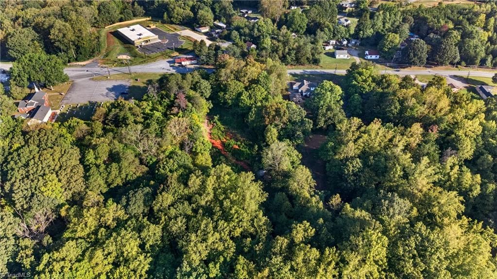 Single Family Residence at 1410 Old Hollow Road, Winston-Salem NC 27105, Winston-Salem, photo 11 of 24