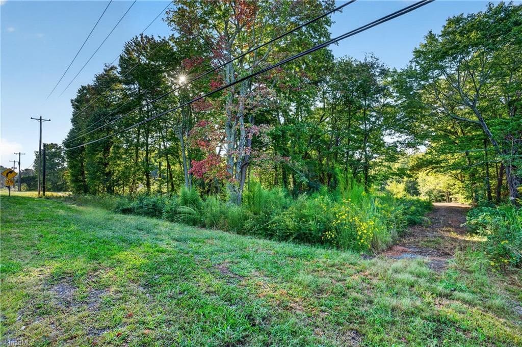 Single Family Residence at 1410 Old Hollow Road, Winston-Salem NC 27105, Winston-Salem, photo 21 of 24
