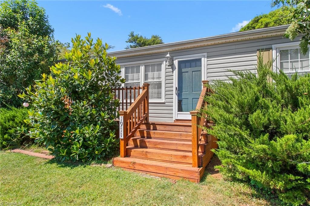 Stick/Site Built at 1911 Tucker Street, Burlington NC 27215, Burlington, photo 4 of 49