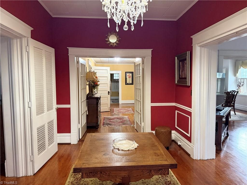 Stick/Site Built at 907 Johnson Street, High Point NC 27262, photo 5 of 19