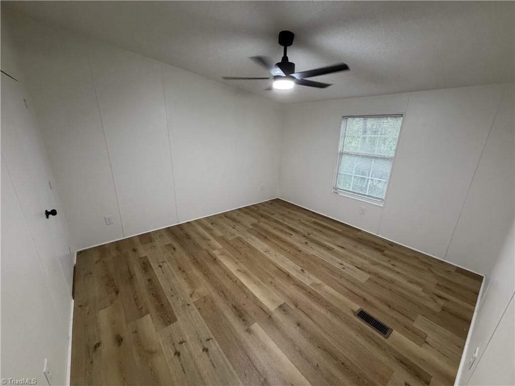 Manufactured Home at 150 Rocky Forest Trail, Elkin NC 28621, Elkin, photo 49 of 64