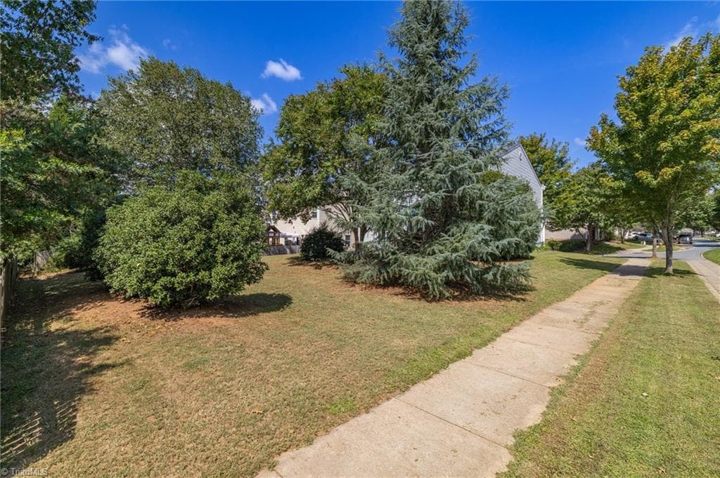 Stick/Site Built at 3790 Spring Willow Way, Winston-Salem NC 27107, photo 36 of 39