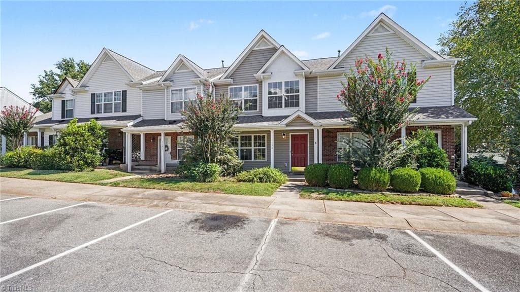 Stick/Site Built at 1133 Oak Blossom Way, Whitsett NC 27377, Whitsett, photo 2 of 32
