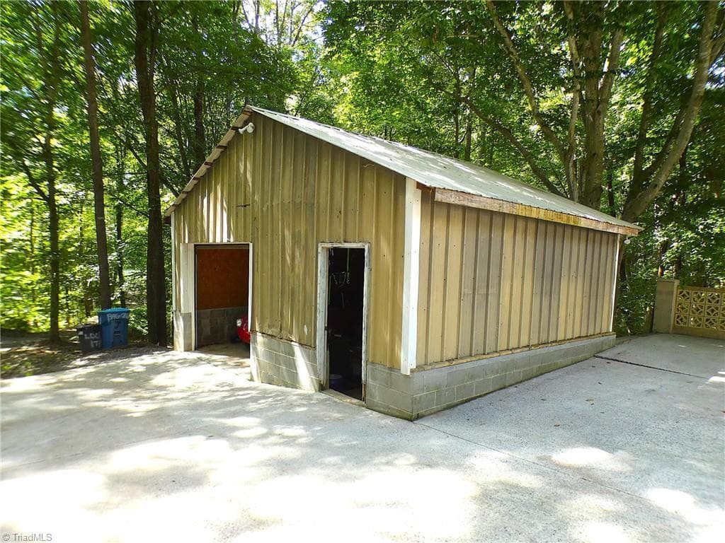 Stick/Site Built at 191 Holy Cross Church Road, Mocksville NC 27028, Mocksville, photo 8 of 50