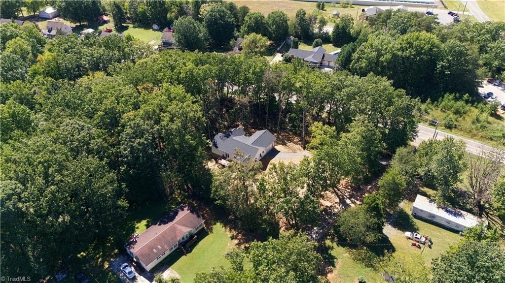 Stick/Site Built at 104 Oakwood Trail Road, King NC 27021, King, photo 11 of 68