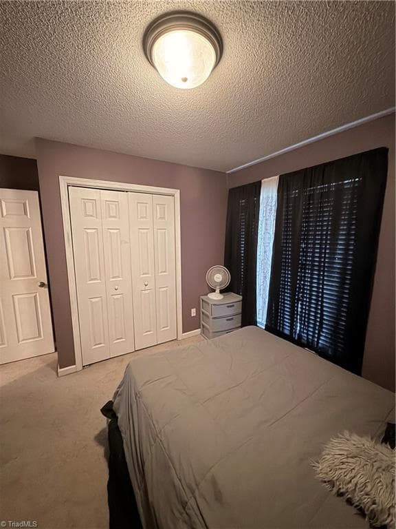 Stick/Site Built at 13 Thomasville High Drive, Thomasville NC 27360, photo 27 of 28