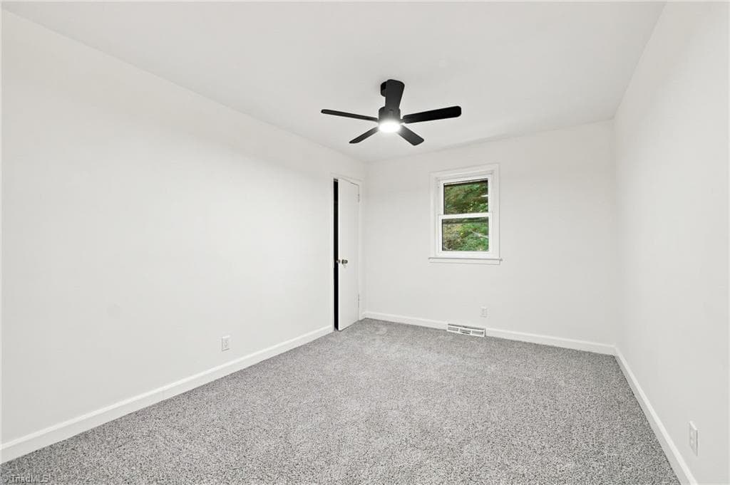 Stick/Site Built at 1664 NE 23rd Street, Winston-Salem NC 27105, Winston-Salem, photo 16 of 25