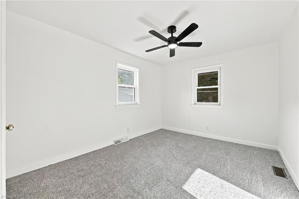 Stick/Site Built at 1664 NE 23rd Street, Winston-Salem NC 27105, Winston-Salem, photo 18 of 25