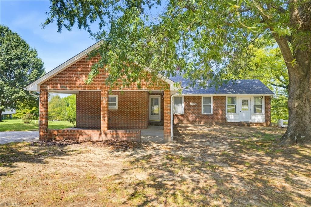 7900 US Highway 29 Bus, Reidsville NC 27320