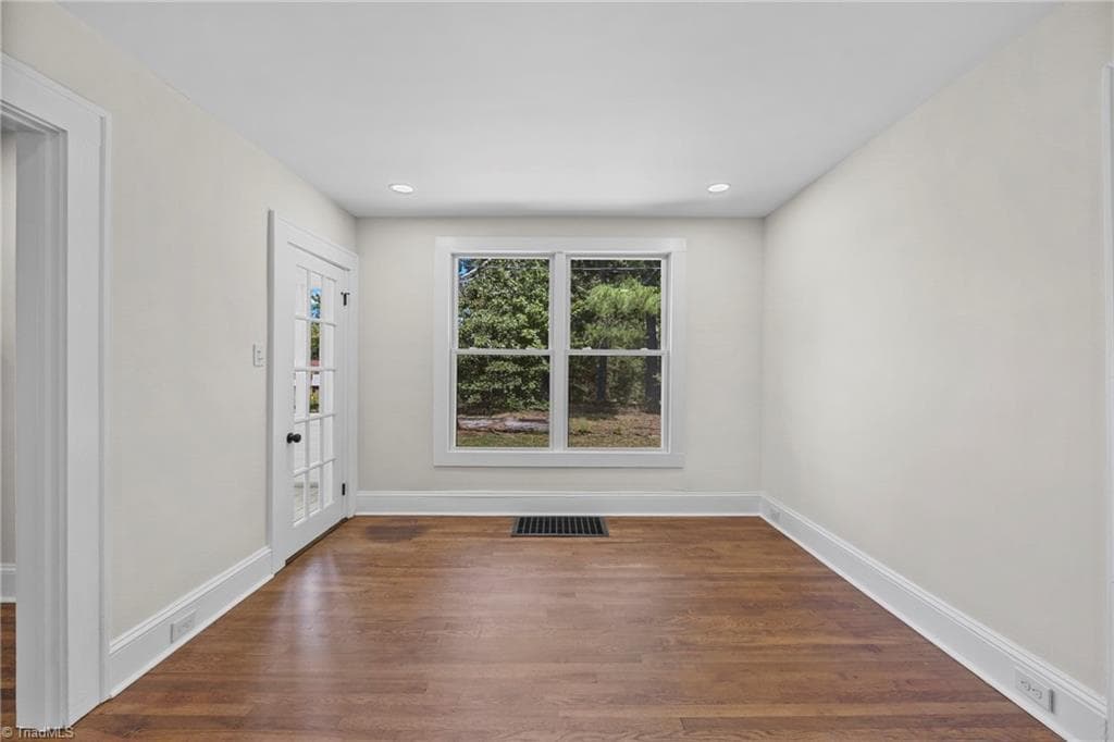 Stick/Site Built at 4311 Carver School Road, Winston-Salem NC 27105, Winston-Salem, photo 13 of 31
