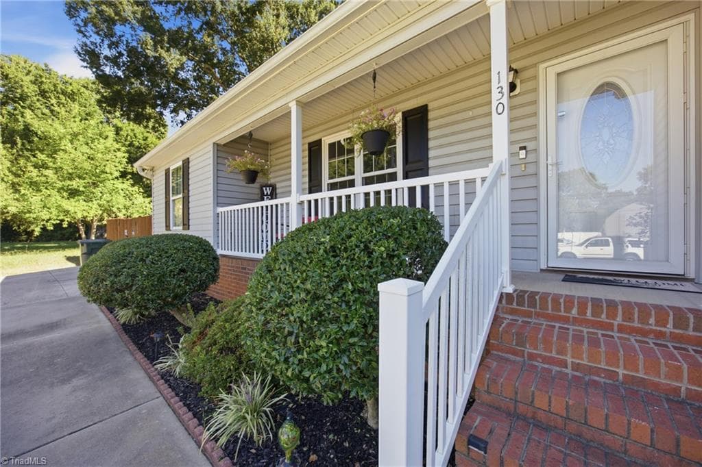 Stick/Site Built at 130 Garden Street, Thomasville NC 27360, photo 3 of 48