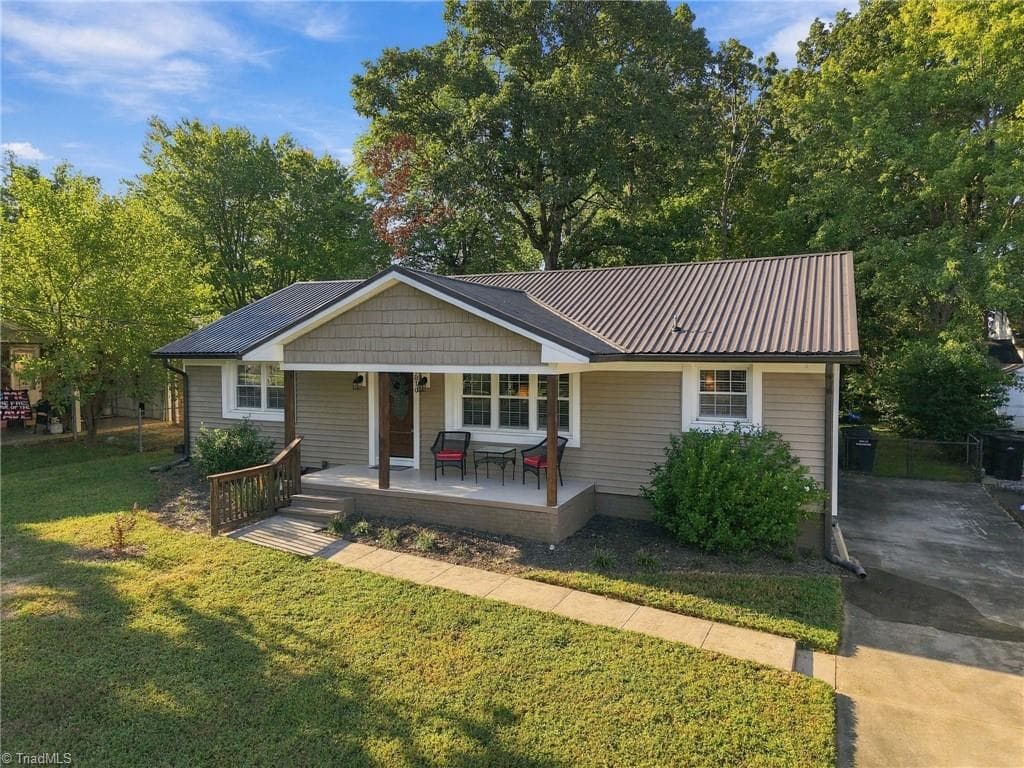 Stick/Site Built at 1810 W Front Street, Burlington NC 27215, Burlington, photo 31 of 33