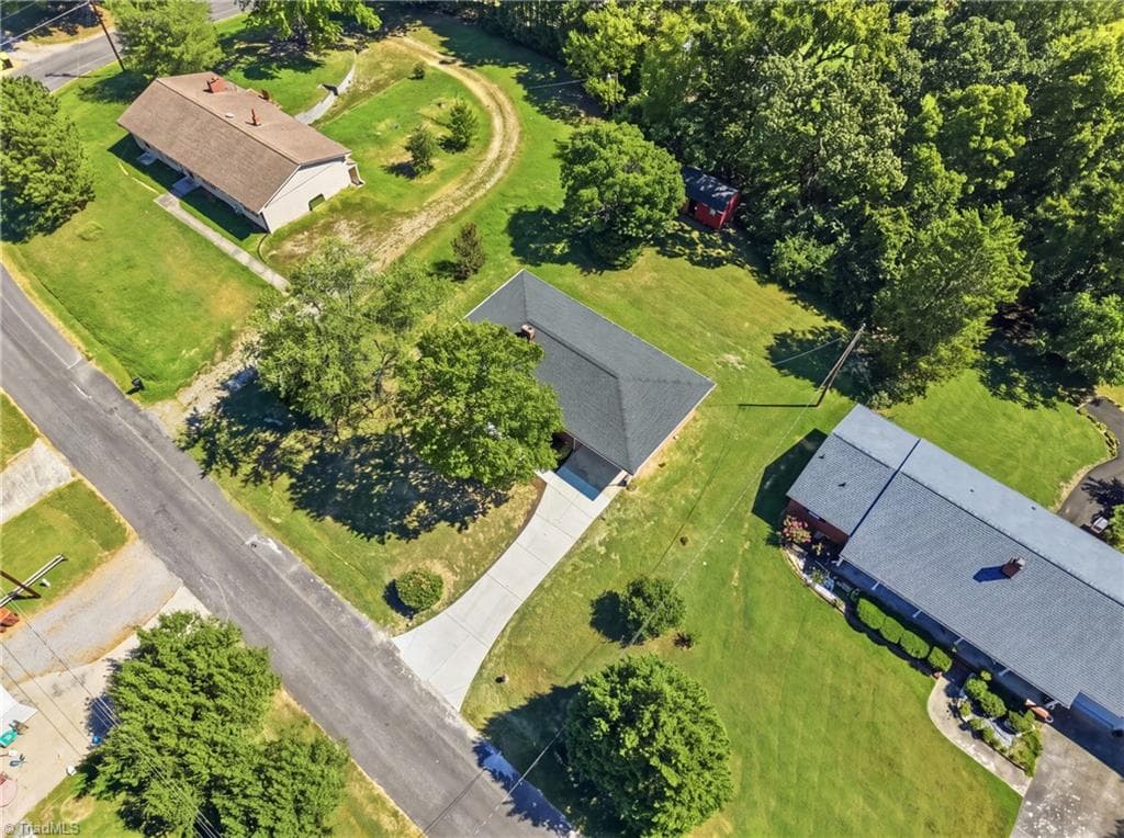 Stick/Site Built at 147 Reese Street, High Point NC 27265, photo 27 of 31