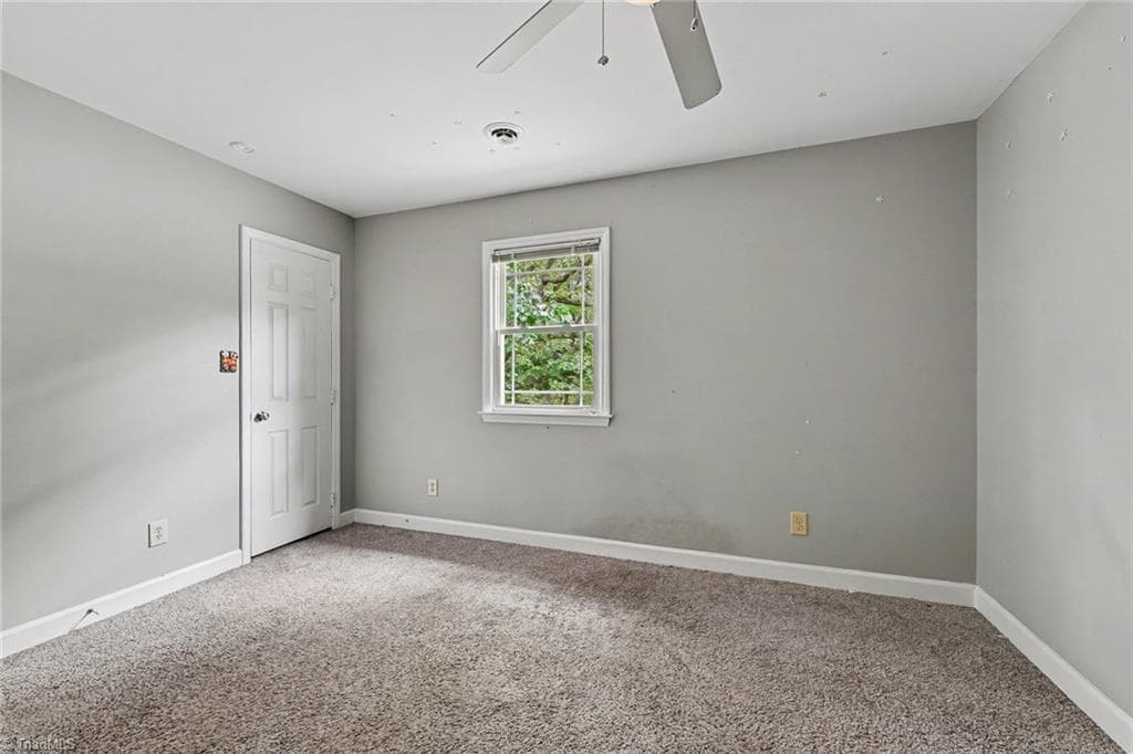 Stick/Site Built at 1801 Dantzler Drive, High Point NC 27265, photo 33 of 47