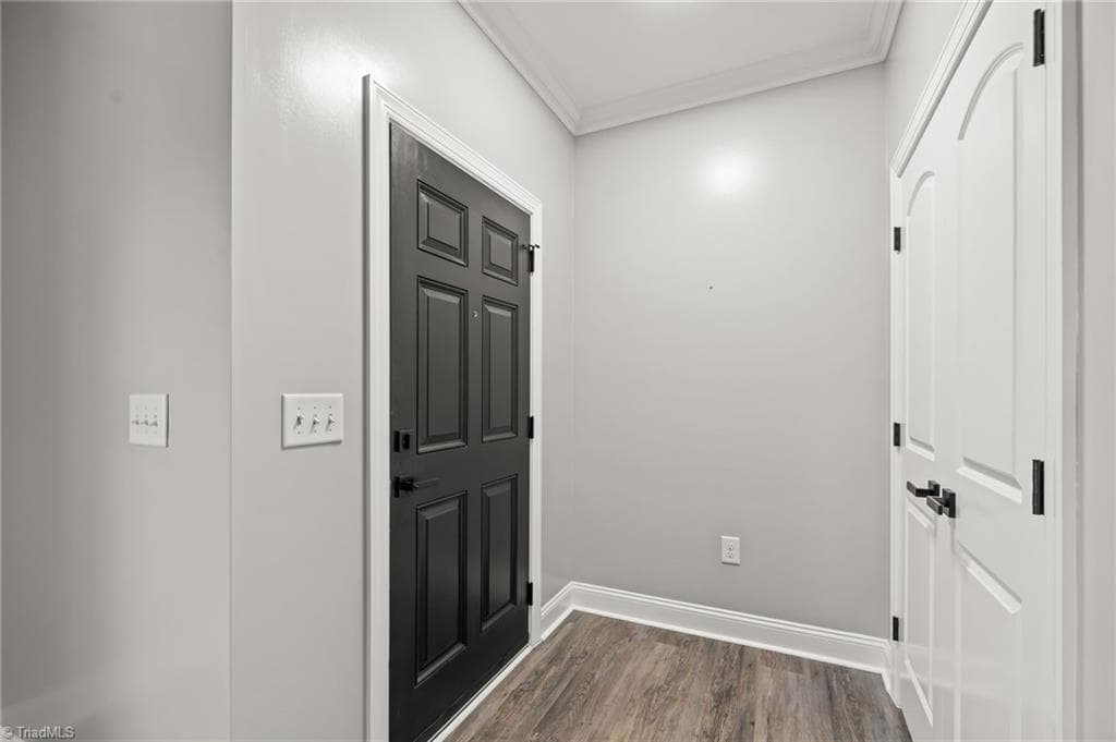 Stick/Site Built at 4318 Rockledge Lane, Thomasville NC 27360, photo 3 of 42
