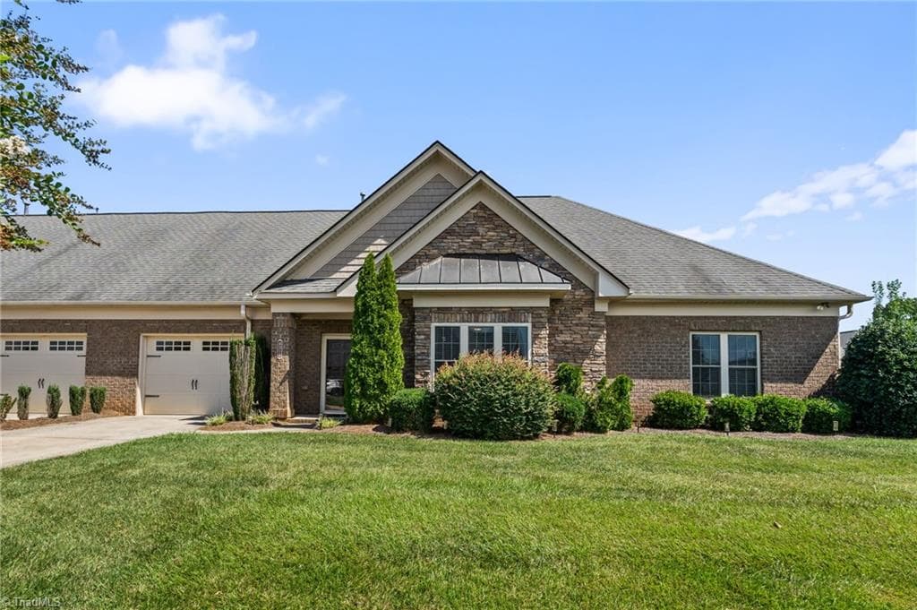 4318 Rockledge Lane, Thomasville NC 27360