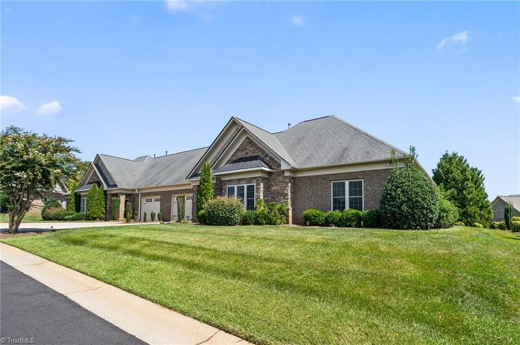 Stick/Site Built at 4318 Rockledge Lane, Thomasville NC 27360, photo 33 of 42