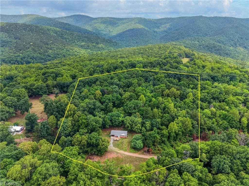 Stick/Site Built at 1917 Bull Mountain Road, Stuart VA 24171, Stuart, photo 4 of 37