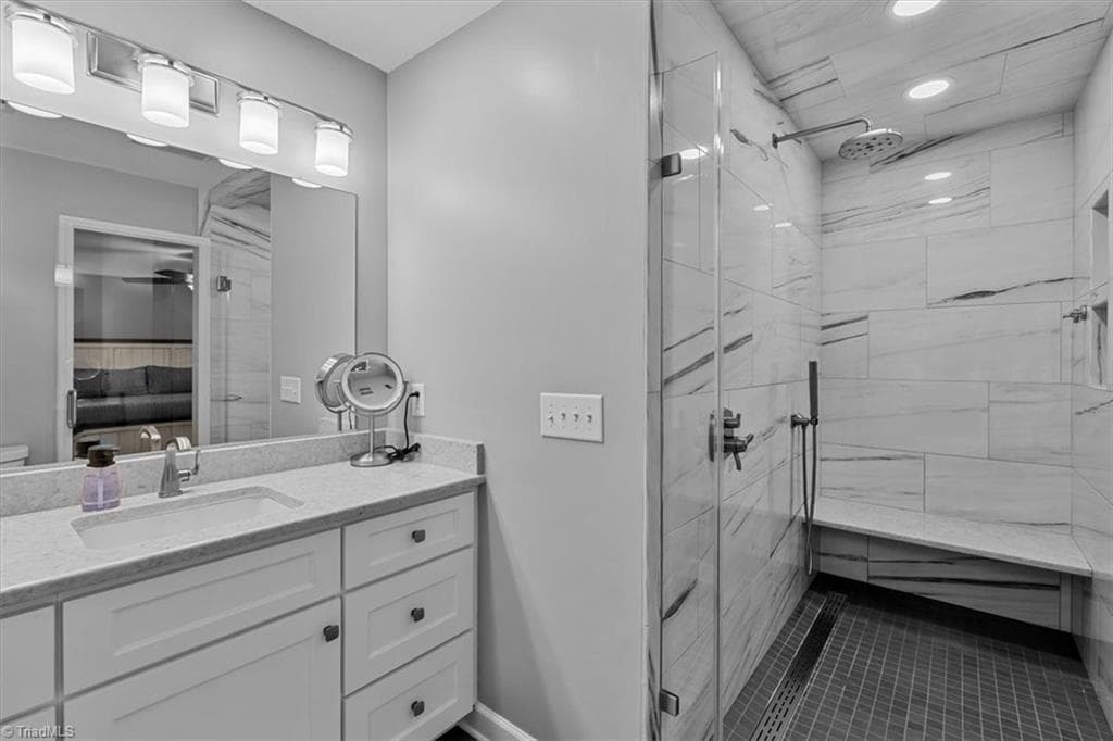 Primary Bathroom - 1879 Gumtree Road, Asheboro NC 27205, Asheboro
