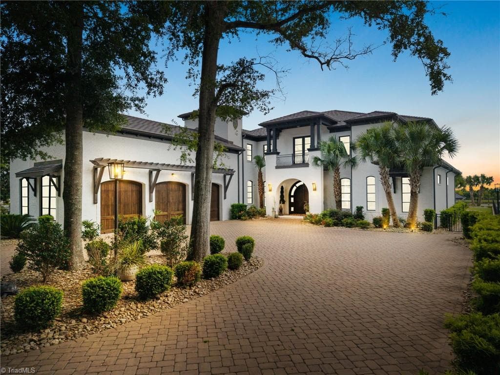 427 Shoreline Drive W, Sunset Beach NC 28468