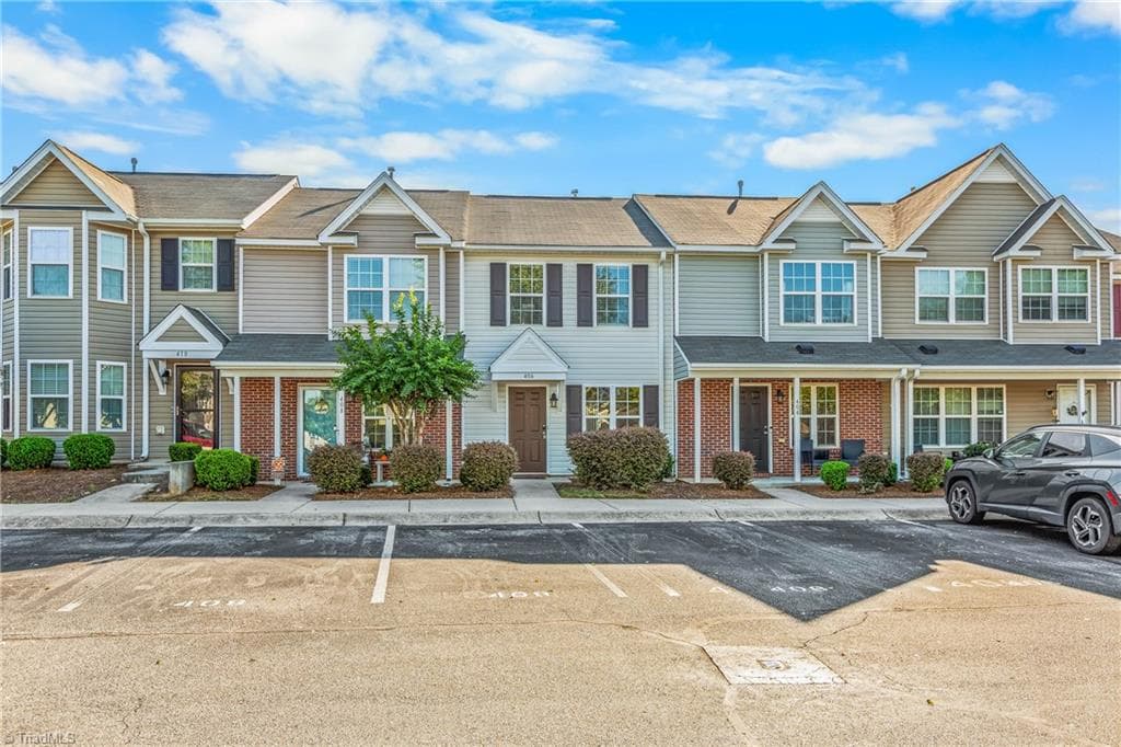 406 Mourning Dove Terrace, Greensboro NC 27409